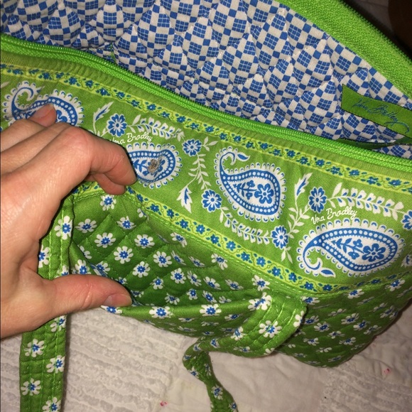 EUC🍏Vera Bradley petite tote bag in  Apple Green - Picture 3 of 3